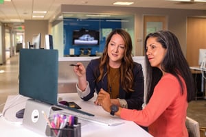 business women - LinkedIn Sales Navigator - unsplash