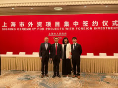 嘉惠中国荣获上海市黄浦区“卓越发展企业奖”，并作为区公司代表参加市外资项目集中签约仪式